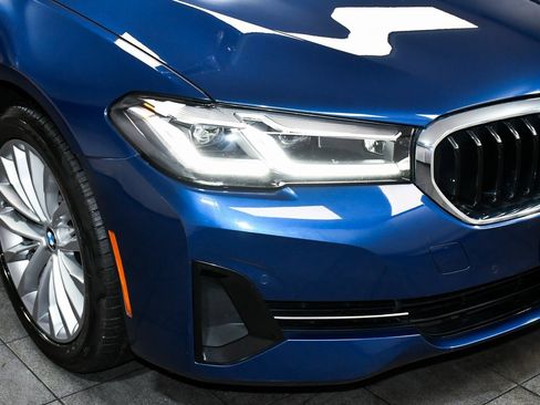 Used 2023 BMW 530i xDrive w/ Premium Package image 82