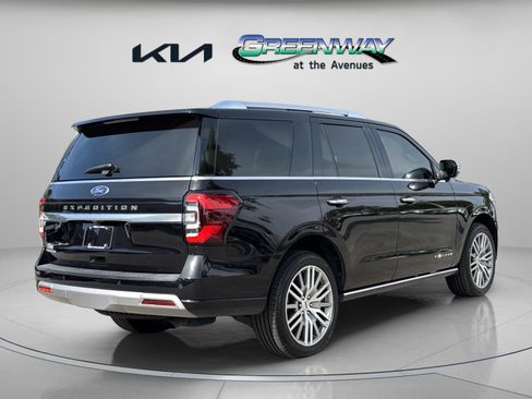 Used 2022 Ford Expedition Platinum AWD/4WD image 6