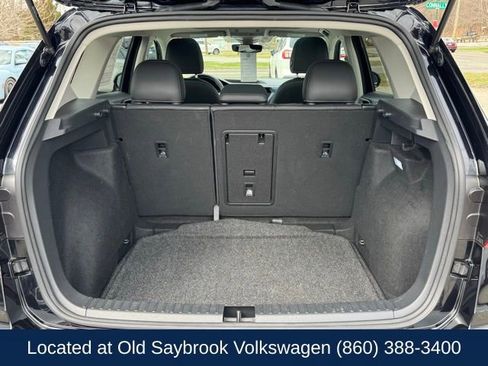 Used 2024 Volkswagen Taos SE image 19