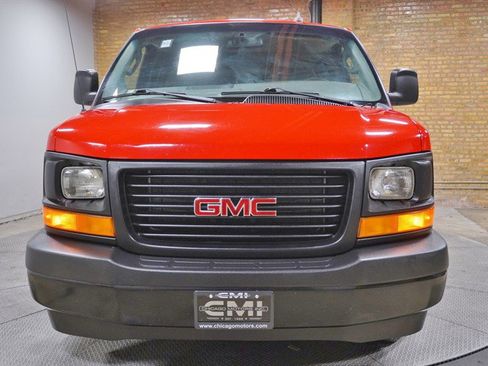 Used 2017 GMC Savana 3500 LS w/ Cold Climate Package image 4