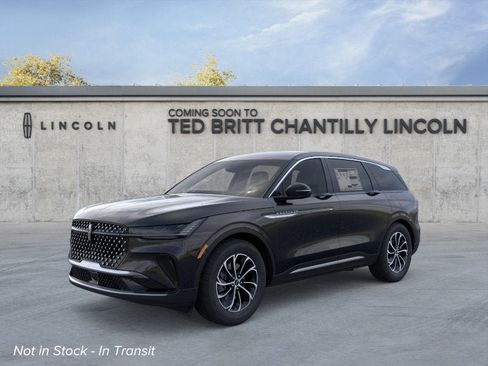 New 2026 Lincoln Nautilus Premier AWD/4WD image 2
