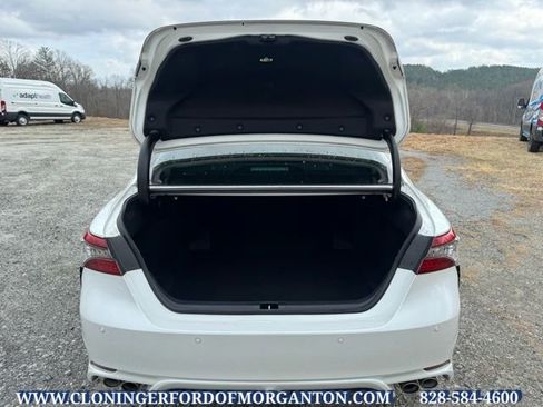 Used 2021 Toyota Camry XSE w/ Navigation Package image 12