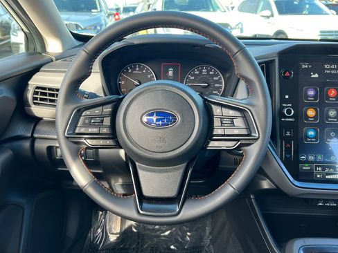 Certified 2025 Subaru Crosstrek 2.5i Limited w/ Crosstrek Mirror Package image 24