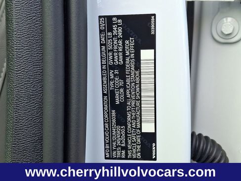 New 2025 Volvo XC40 B5 Ultra w/ Protection Package Premier image 23