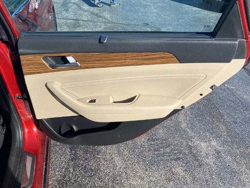 Used 2017 Hyundai Sonata Limited w/ Ultimate Package 02 image 13