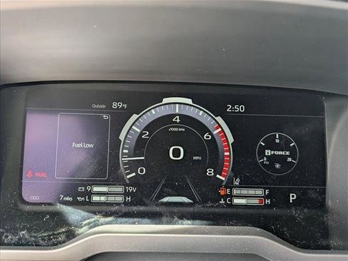 New 2026 Toyota Tundra Limited AWD/4WD image 11
