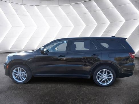 Used 2025 Dodge Durango GT AWD/4WD image 3