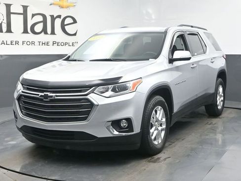 Used 2020 Chevrolet Traverse LT image 7
