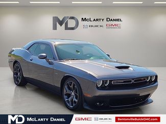 Used 2019 Dodge Challenger R/T image 1