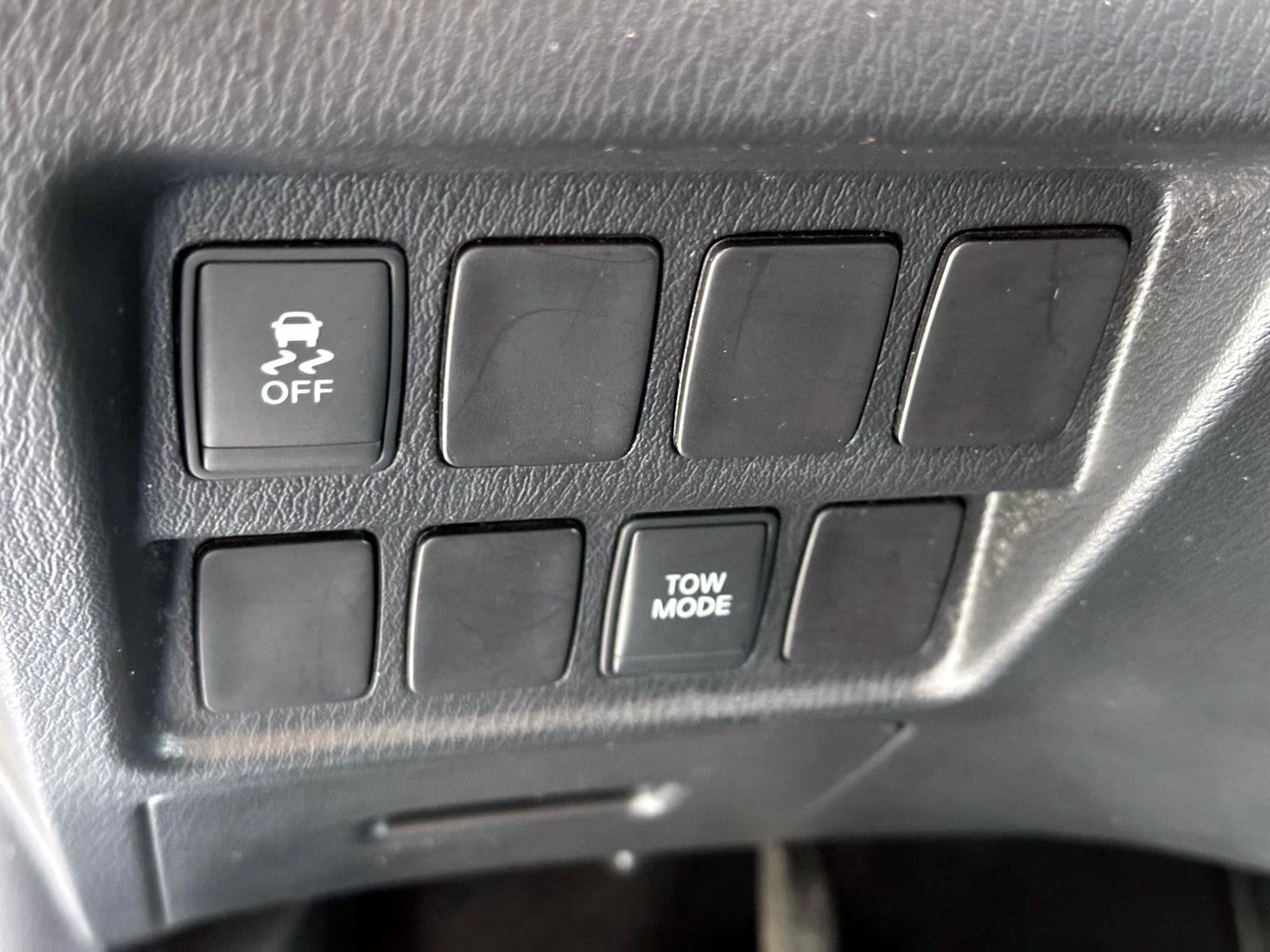 Used 2015 Nissan Pathfinder SV w/ Cargo Package FWD image 20