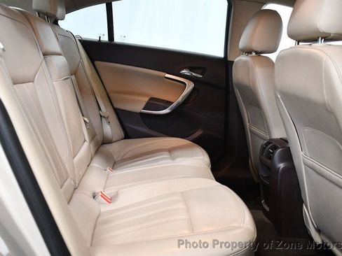 Used 2012 Buick Regal Leather image 19
