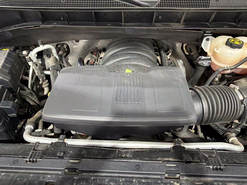 Used 2022 Chevrolet Silverado 1500 RST AWD/4WD image 27