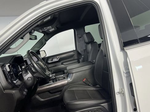 Used 2023 Chevrolet Silverado 1500 LTZ image 24