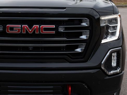 Used 2021 GMC Sierra 1500 AT4 w/ AT4 Value Package image 2