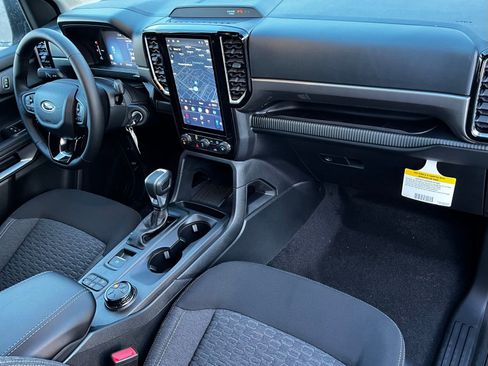 New 2025 Ford Ranger XLT w/ Technology Package image 19