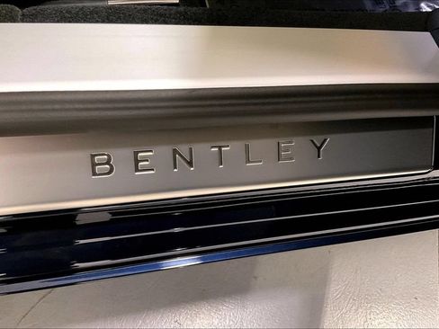 New 2026 Bentley Flying Spur Plug-In Hybrid AWD/4WD image 18