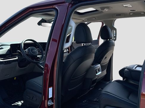 New 2026 Kia Carnival SX FWD image 6