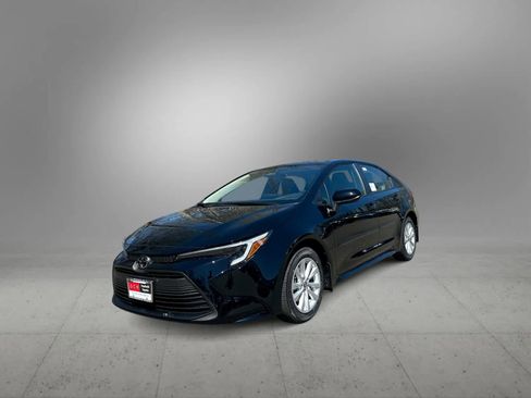 New 2026 Toyota Corolla LE FWD image 1
