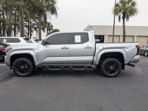 Used 2024 Toyota Tacoma SR5 image 7