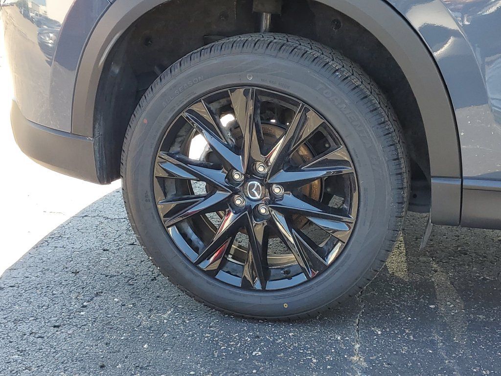Used 2025 MAZDA CX-5 Carbon Edition AWD/4WD image 5