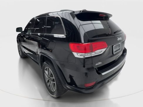 Used 2019 Jeep Grand Cherokee Limited RWD image 10
