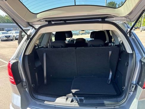 Used 2019 Dodge Journey SE FWD image 51
