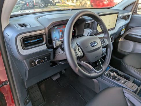 New 2025 Ford Maverick XLT w/ XLT Luxury Package image 14