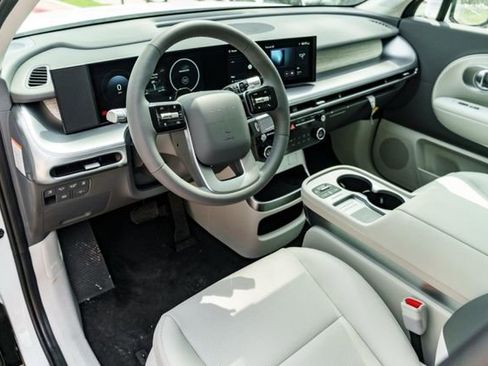 New 2026 Hyundai Ioniq 9 SEL AWD/4WD image 8