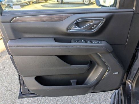 Certified 2022 Chevrolet Tahoe LT w/ Luxury Package image 12