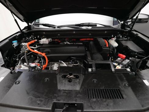 Certified 2025 Honda CR-V Sport Touring image 3