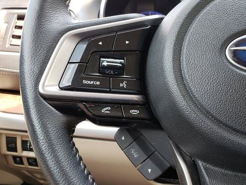 Used 2018 Subaru Outback 2.5i Limited AWD/4WD image 20