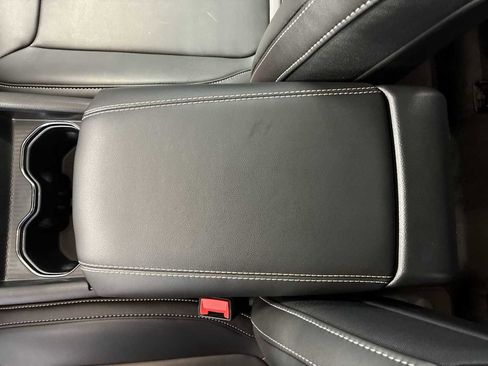 New 2026 Jeep Grand Cherokee L Limited image 22