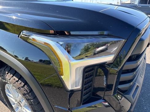 Used 2024 Toyota Tundra SR5 AWD/4WD image 12