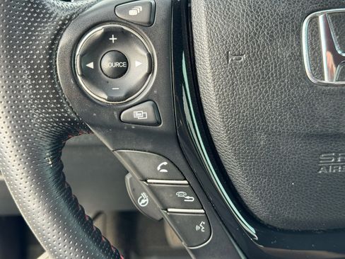 Used 2022 Honda Ridgeline Black Edition image 24