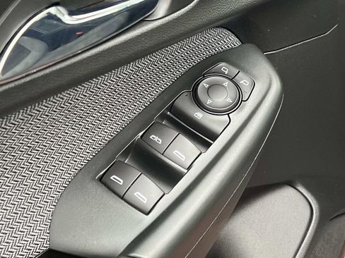 Used 2021 Chevrolet TrailBlazer LT w/ Convenience Package AWD/4WD image 13
