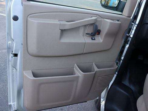 New 2025 Chevrolet Express 3500 w/ Driver Convenience Package image 3