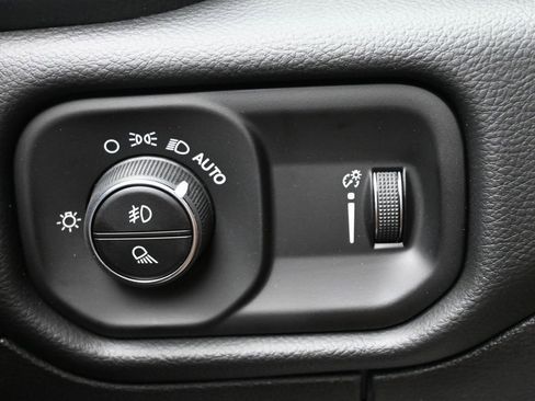 New 2026 RAM 1500 Big Horn w/ Night Edition AWD/4WD image 19