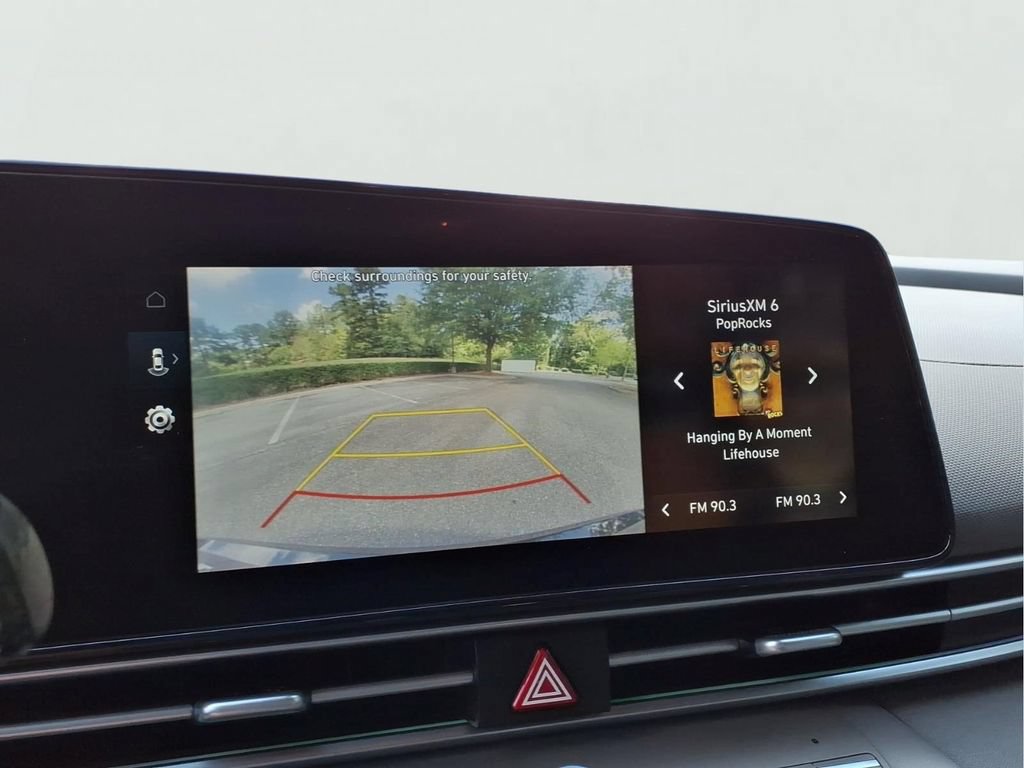 Used 2025 Hyundai Elantra SEL FWD image 5