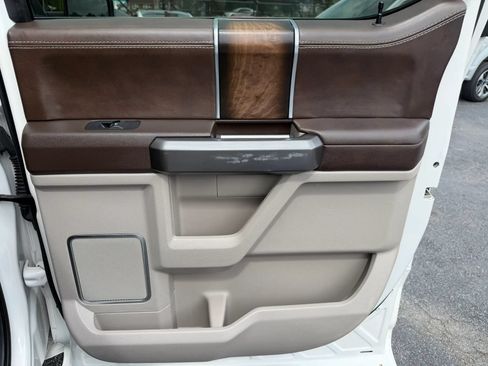 Used 2019 Ford F150 Limited w/ Trailer Tow Package AWD/4WD image 27
