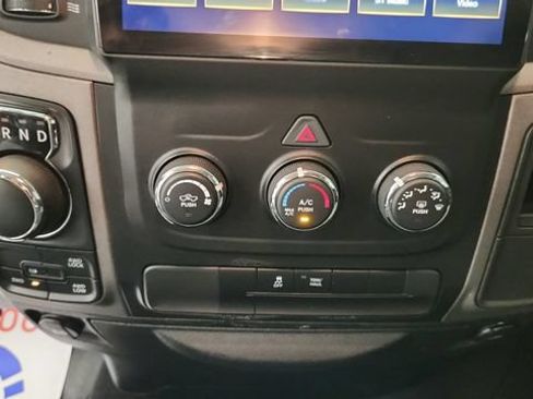 Used 2019 RAM 1500 Express AWD/4WD image 17