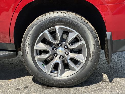 Used 2022 Chevrolet Tahoe LT w/ Luxury Package image 10