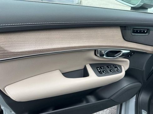 New 2026 Volvo XC90 T8 Ultra w/ Protection Package Premier AWD/4WD image 20