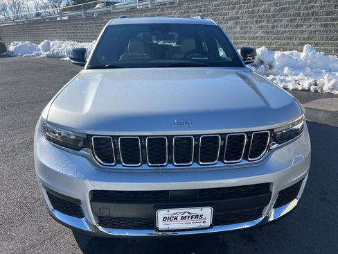 New 2025 Jeep Grand Cherokee L Limited image 6