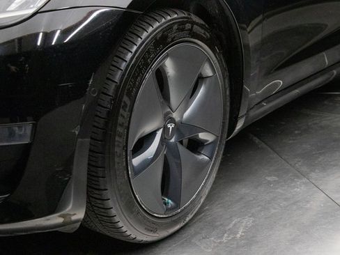 Used 2019 Tesla Model 3 Mid Range image 7