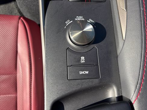 Used 2017 Lexus IS 300 AWD image 25