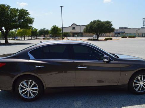 Used 2015 INFINITI Q50 Premium w/ Navigation Package AWD/4WD image 7