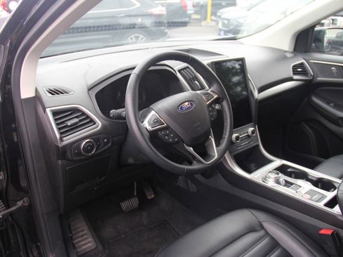 Certified 2024 Ford Edge SEL image 25