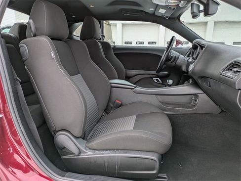 Used 2022 Dodge Challenger GT image 21