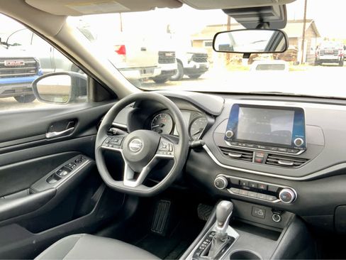 Used 2021 Nissan Altima 2.5 S image 32