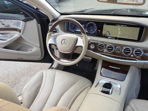Used 2015 Mercedes-Benz S 550 4MATIC Sedan image 52